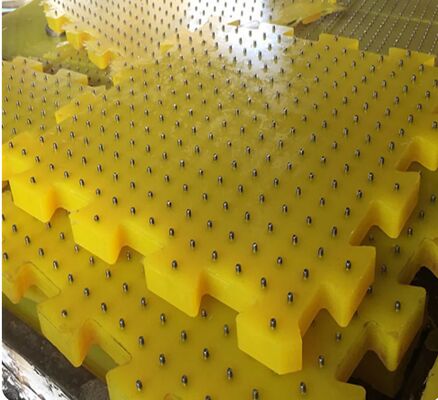 Polyurethane Rotary Table Anti Slip Mat Tensile Strength 45Mpa ISO 9001 Suitable for Drilling Rig Platform Environments