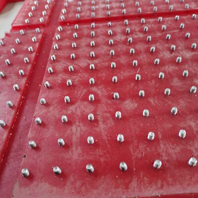 Rotary Table Anti Slip Mat  Material PU Tensile Strength 45 Mpa Using On Drilling Platform