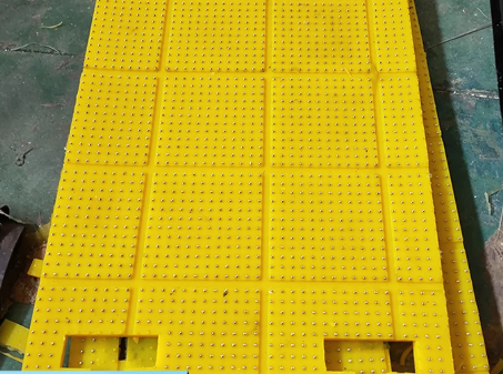 Rotaty Table Anti Slip Mat  For Oilfield Drilling Platform Polyurethane Material