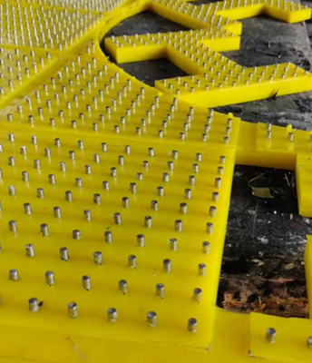 Durable Rotaty Table Anti Slip Mat  For Oilfield Drilling Platform Polyurethane Material