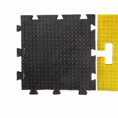 Anti-Slip And Oil-Resistant Customized PU Anti Skid Mat ZP275 For Drilling Platform