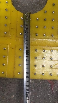 Polyurethane Anti Slip Mat for 37 1/2 inch Rotary Table Drilling Rig 30MM Thickness Yellow Colour 2200MM*1800MM