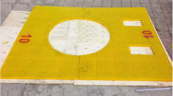Customized Rotary Table Anti-Slip Mat Size 2100X1600 MM Material PU Yellow Colour With Steel Nails