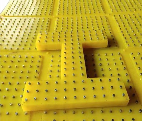 PU Rotary Table Anti Slip Mat with Oil and Water Drainage Protruding Rubber Particles and Metal Rivets for Drilling Rig Platform