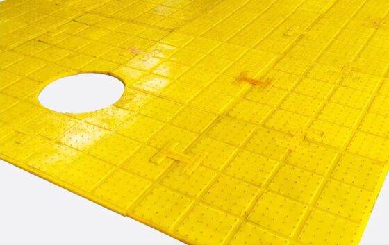 Yellow Rotary Table PU Material Anti Slip Mat Wear Resisting Design Meeting ISO 9001 Requirements Ideal for Heavy Duty Usage