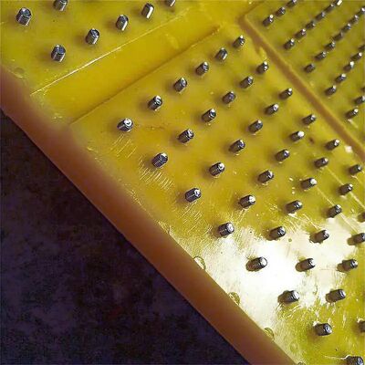 Rotary Table Anti Slip Mat  Material PU Tensile Strength 45 Mpa Using On Drilling Platform