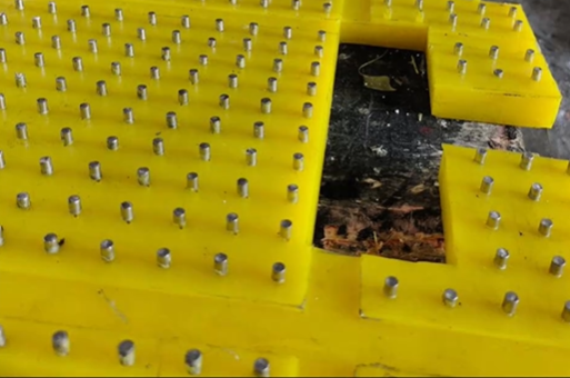 Durable Rotaty Table Anti Slip Mat  For Oilfield Drilling Platform Polyurethane Material